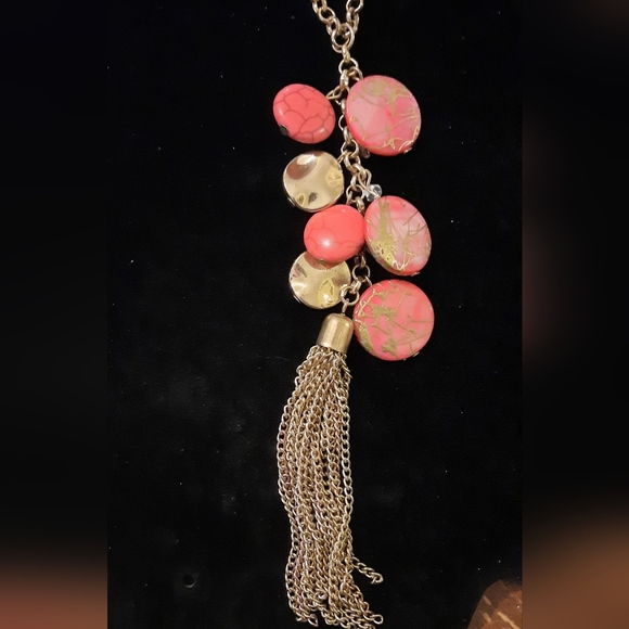 Charming Charlie necklace adjustable beaded and tassels - Picture 8 of 8